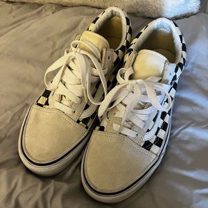 Vans checkered shoes